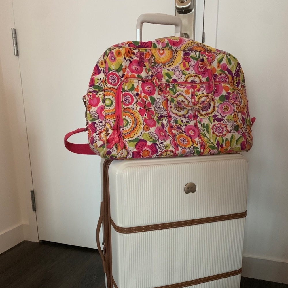 Vera Bradley Weekender bag